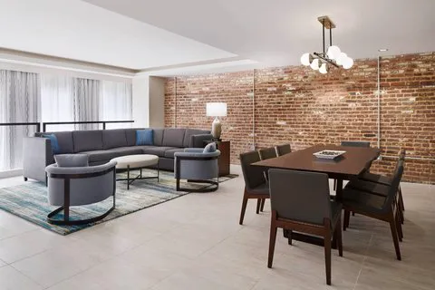 Residence Inn Washington Downtown/Convention Center 4