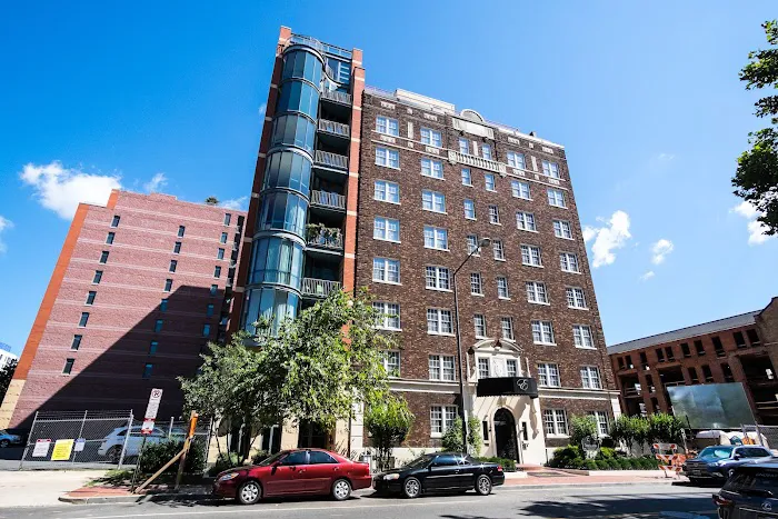 Eldon Luxury Suites 4
