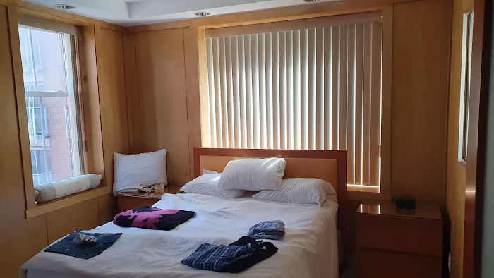 Eldon Luxury Suites 4