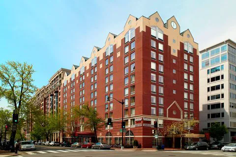 Fairfield Inn & Suites Washington, DC/Downtown 4
