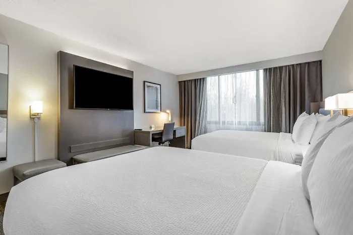 Best Western Premier Rockville Hotel & Suites 4