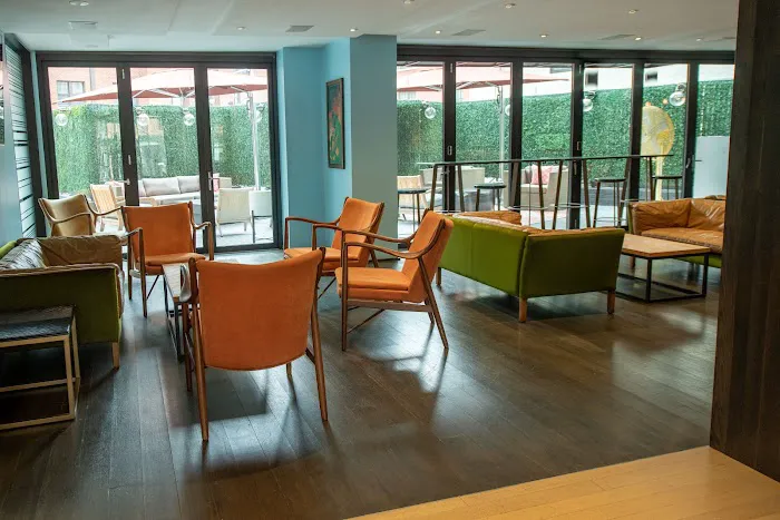 2500 Penn, a Placemakr Experience 4