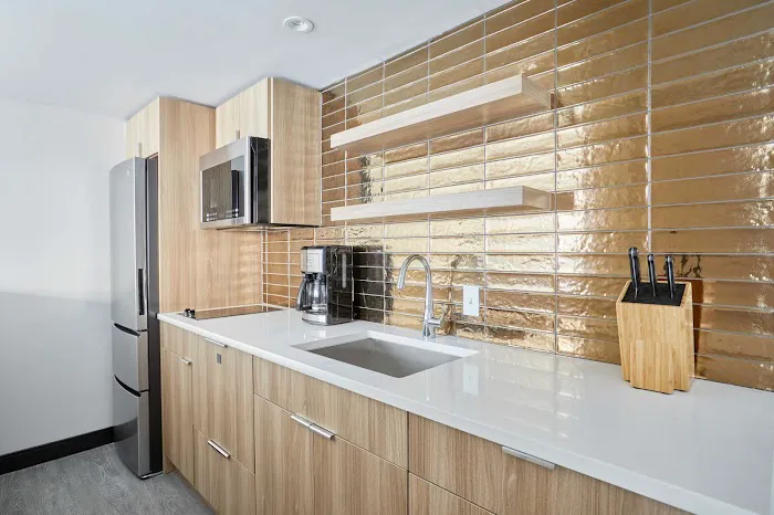 The Quincy, Ascend Hotel Collection 4