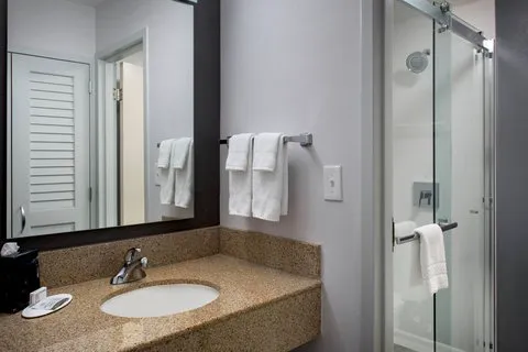 Courtyard Rockville 4