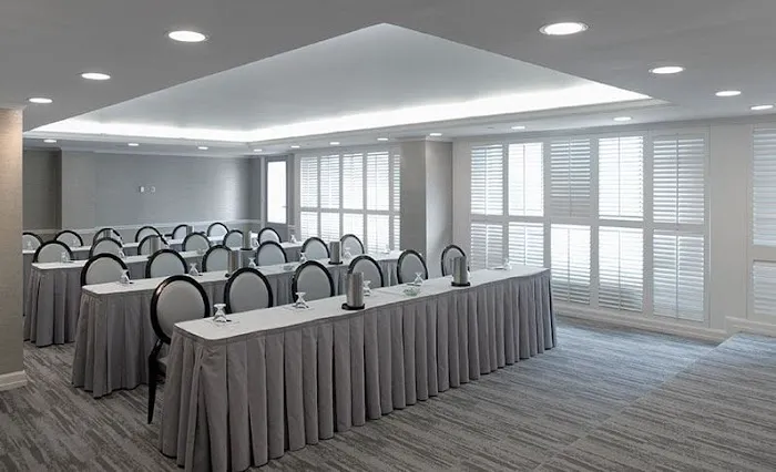 State Plaza Hotel 4