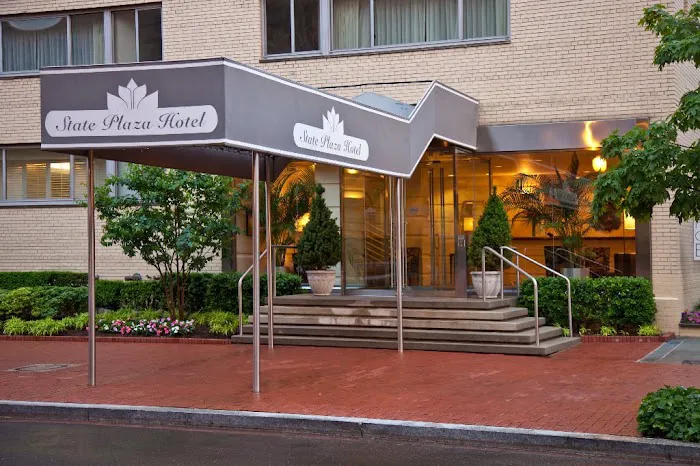 State Plaza Hotel 4