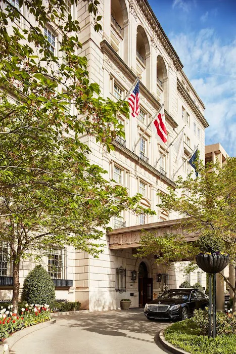 The Hay-Adams 4
