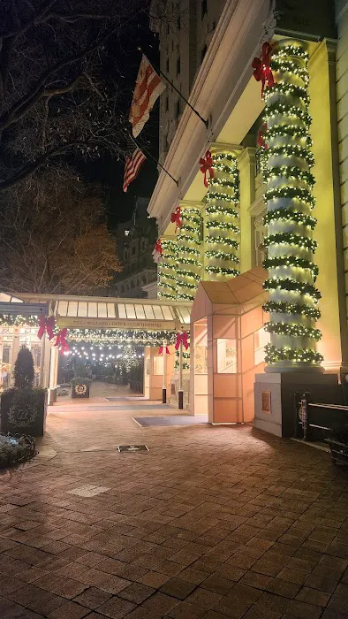 Holidays at The Willard 4