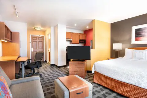 TownePlace Suites Gaithersburg 4