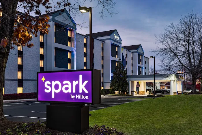 Spark by Hilton Germantown Washington DC North 4