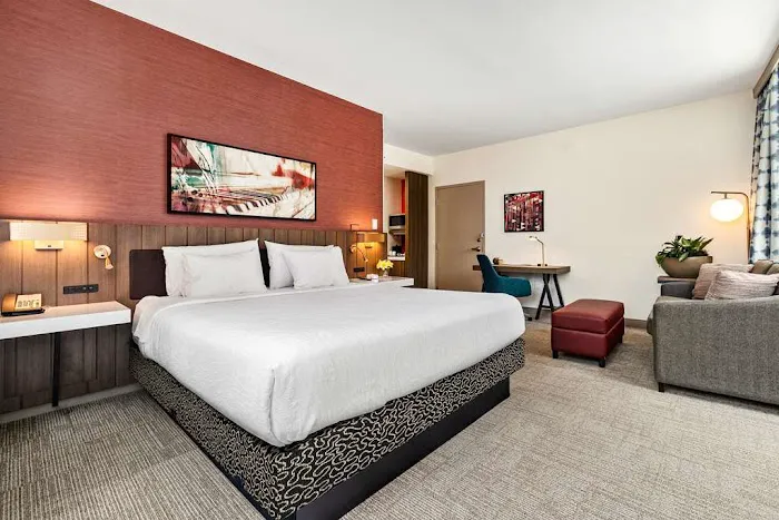 Hilton Garden Inn New Orleans French Quarter/CBD 5