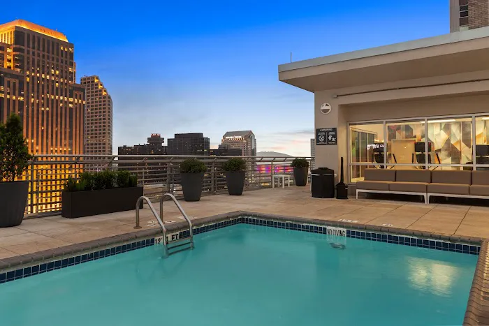 Hilton Garden Inn New Orleans French Quarter/CBD 5