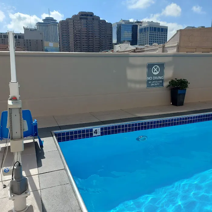 La Quinta Inn & Suites by Wyndham New Orleans Downtown 5