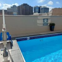 La Quinta Inn & Suites by Wyndham New Orleans Downtown ico