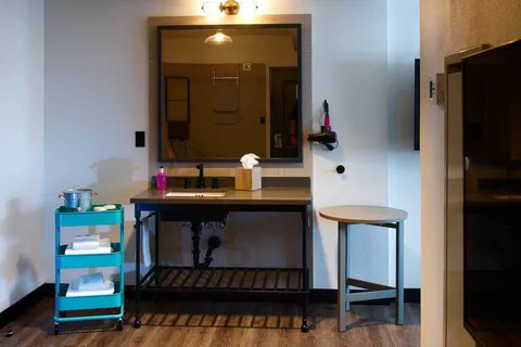 Moxy New Orleans Downtown/French Quarter Area 5