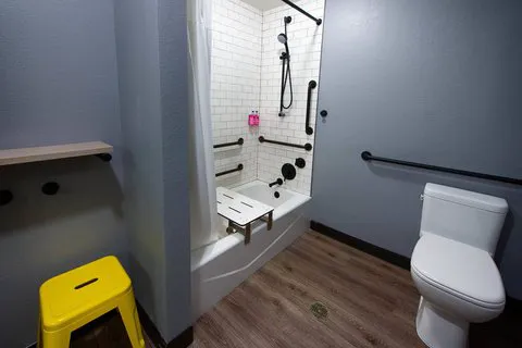 Moxy New Orleans Downtown/French Quarter Area 5