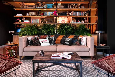 Moxy New Orleans Downtown/French Quarter Area 5
