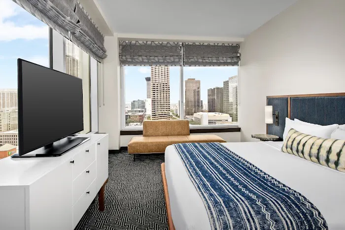 The Troubadour Hotel New Orleans 5