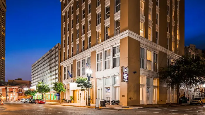 Best Western Plus St. Christopher Hotel 5
