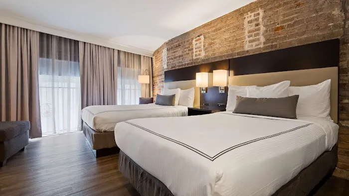 Best Western Plus St. Christopher Hotel 5