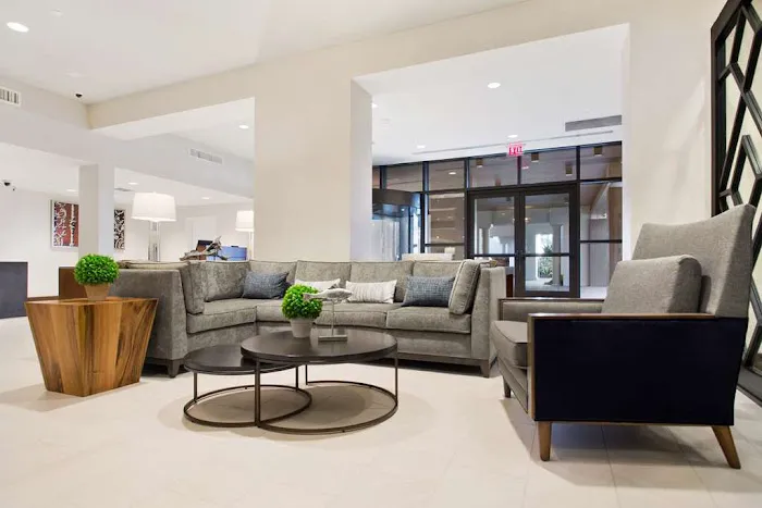 DoubleTree by Hilton Hotel New Orleans 5