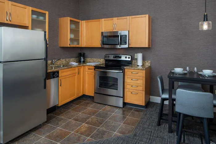 Sonesta ES Suites New Orleans Convention Center 5