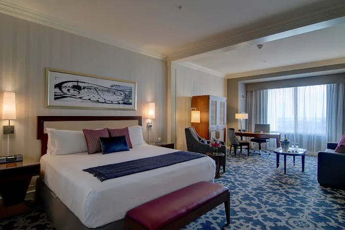 Loews New Orleans Hotel 5