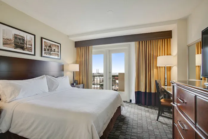 Embassy Suites by Hilton New Orleans 5