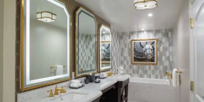 The Higgins Hotel New Orleans, Curio Collection by Hilton
