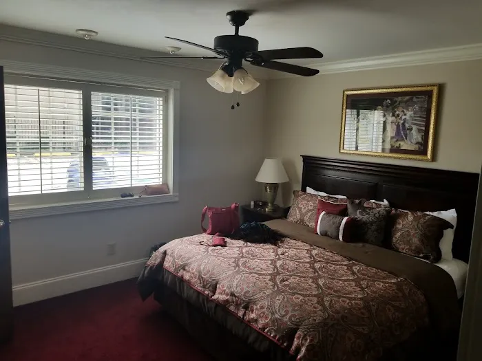 Plaza Suite Metairie 4
