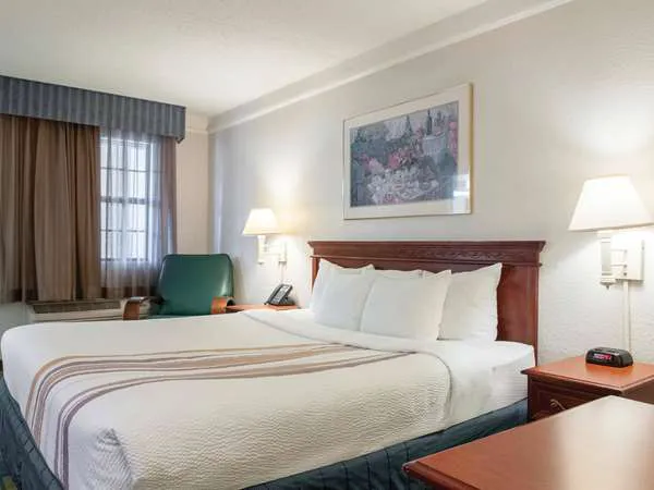 La Quinta Inn by Wyndham New Orleans Veterans / Metairie 4