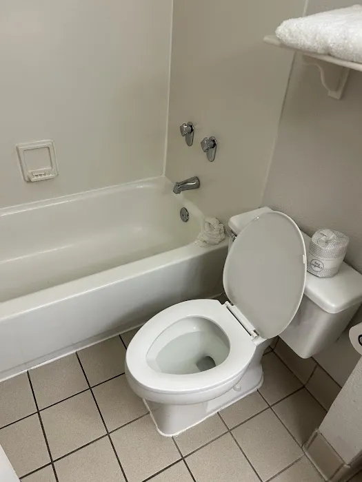 La Quinta Inn by Wyndham New Orleans Veterans / Metairie 4