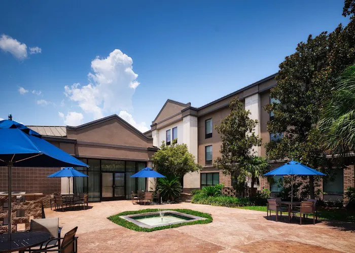 Holiday Inn Express & Suites New Orleans Airport South by IHG 4