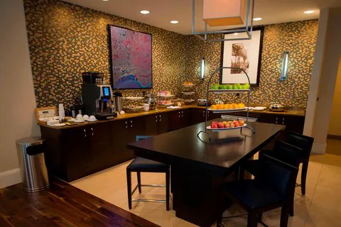 Milwaukee Marriott Downtown 5
