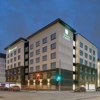 Holiday Inn Express Milwaukee Downtown by IHG ico