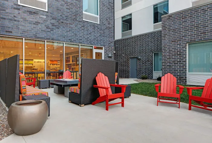 Home2 Suites by Hilton Milwaukee Downtown 5