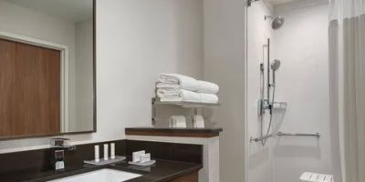 Fairfield Inn & Suites Milwaukee West