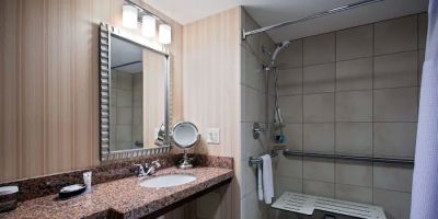 Sonesta Milwaukee West Wauwatosa