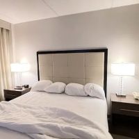 Embassy Suites by Hilton Milwaukee Brookfield ico