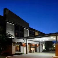 Comfort Suites Milwaukee West ico