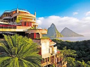 Discover the Best Hotels Near Popular Tourist Attractions for a Perfect Stay