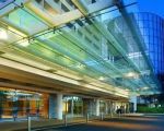 Find Hotels Near Me with Free Parking and Shuttle Service for Easy Travel