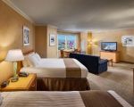 Best Hotels Near Me with Family Suites for Comfortable Group Stays