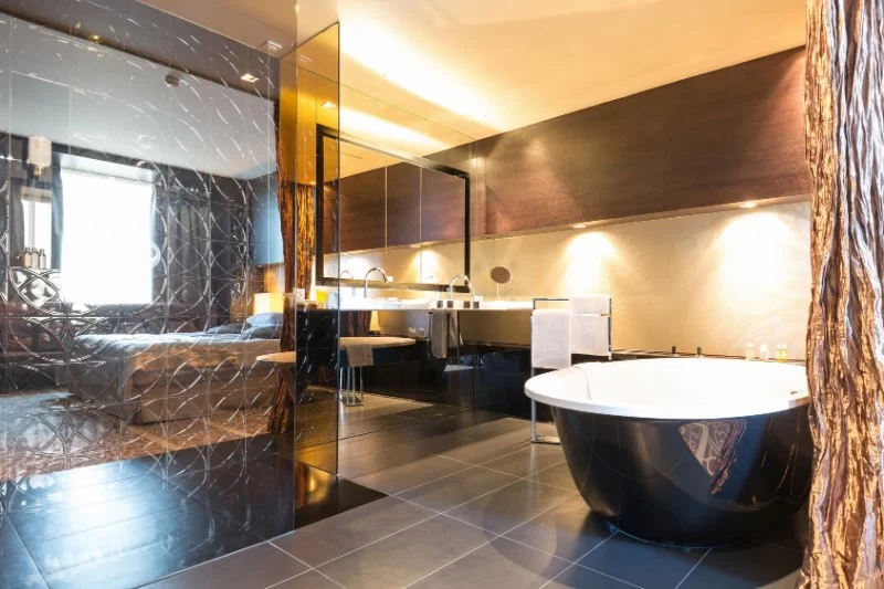 Find the Best Hotels Near Me with Free Bottled Water for a Comfortable Stay