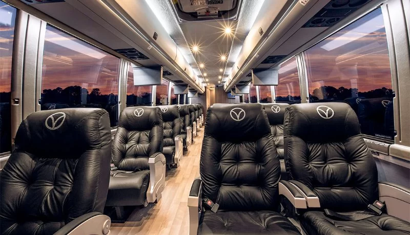 Top Hotels with the Best Shuttle Service to Tourist Attractions