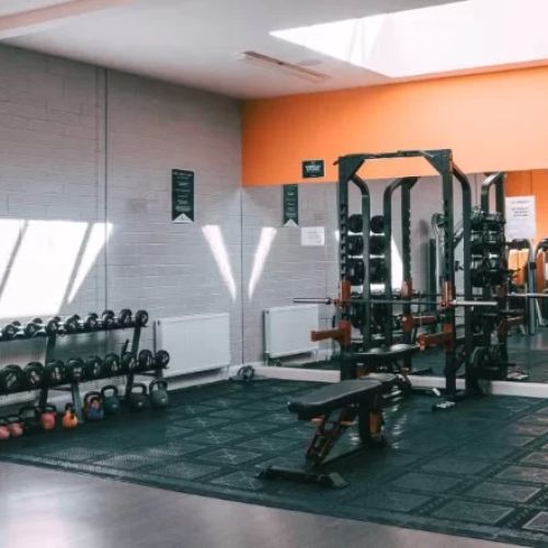 Hotels Near Me with Gym Facilities | Find the Best Fit-Friendly Stays