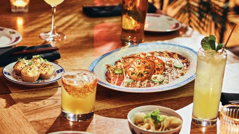 Hotels with Best Late-Night Dining: Where Flavor Meets Midnight Cravings