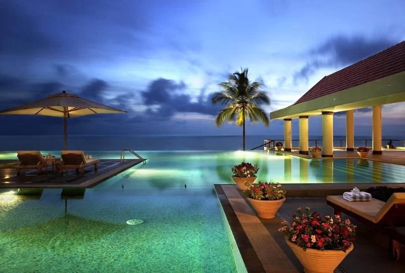 Best Hotels Near Popular Tourist Attractions – Top Hotels for Your Next Trip