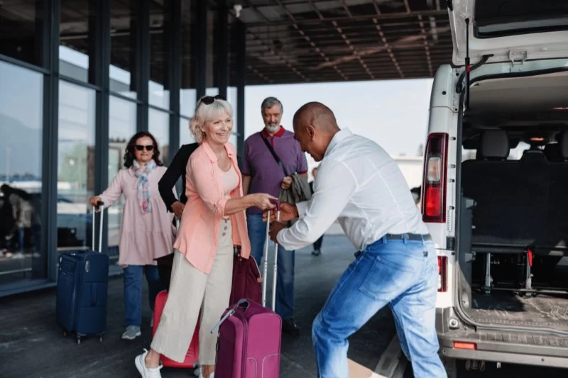 Hotels with the Best Airport Transfer Services: Top Picks for Convenience