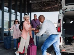 Hotels with the Best Airport Transfer Services: Top Picks for Convenience